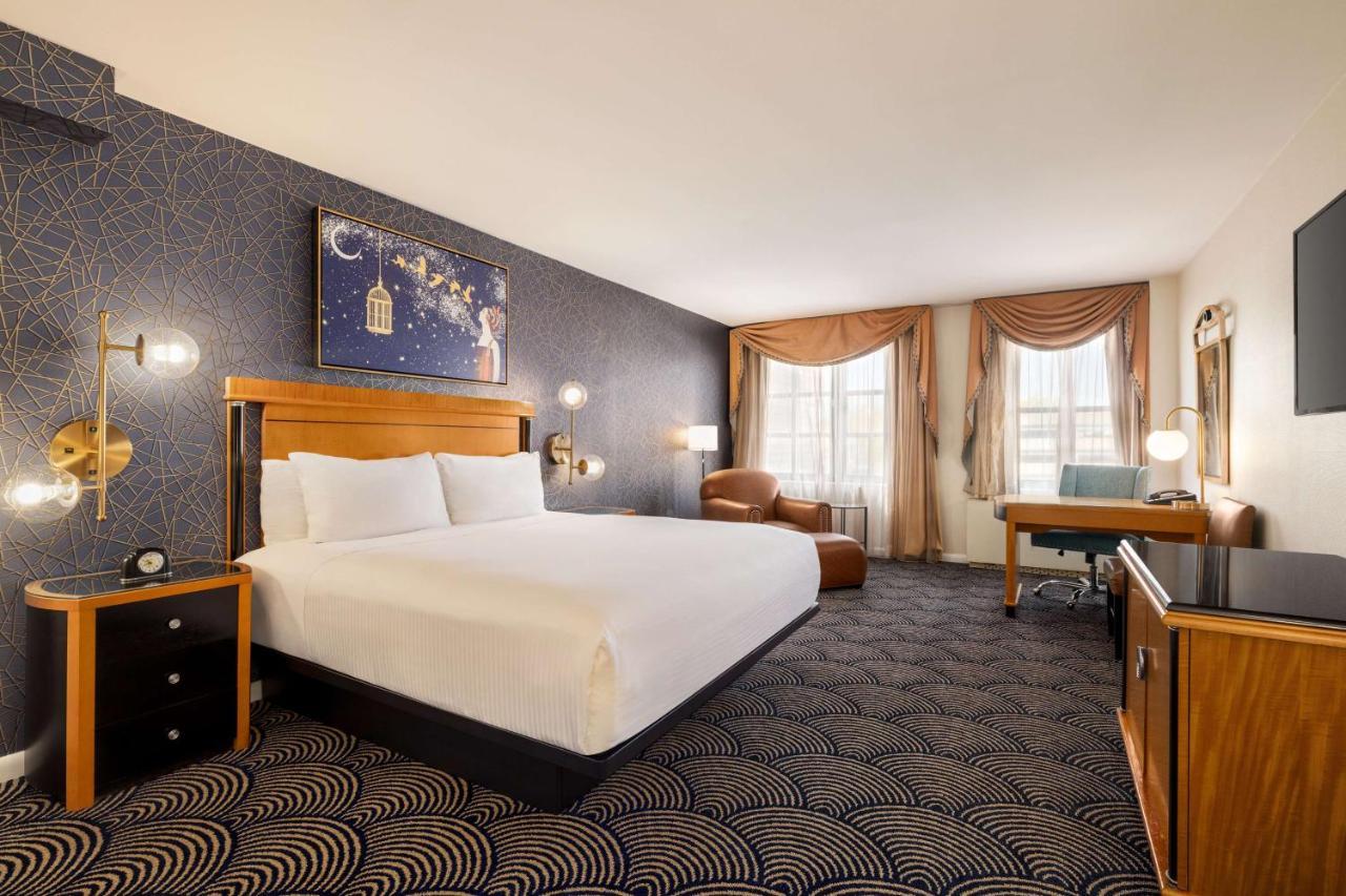 Inn At Грейт Нек Екстериор снимка