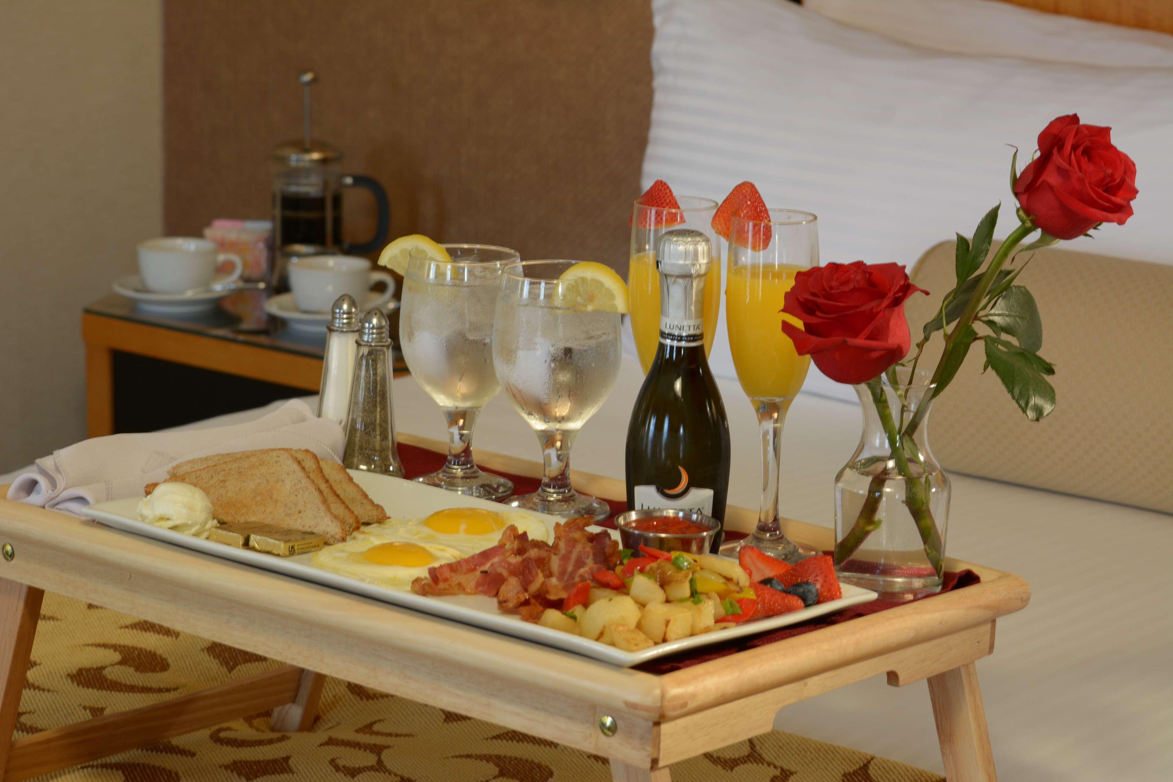 Inn At Грейт Нек Екстериор снимка