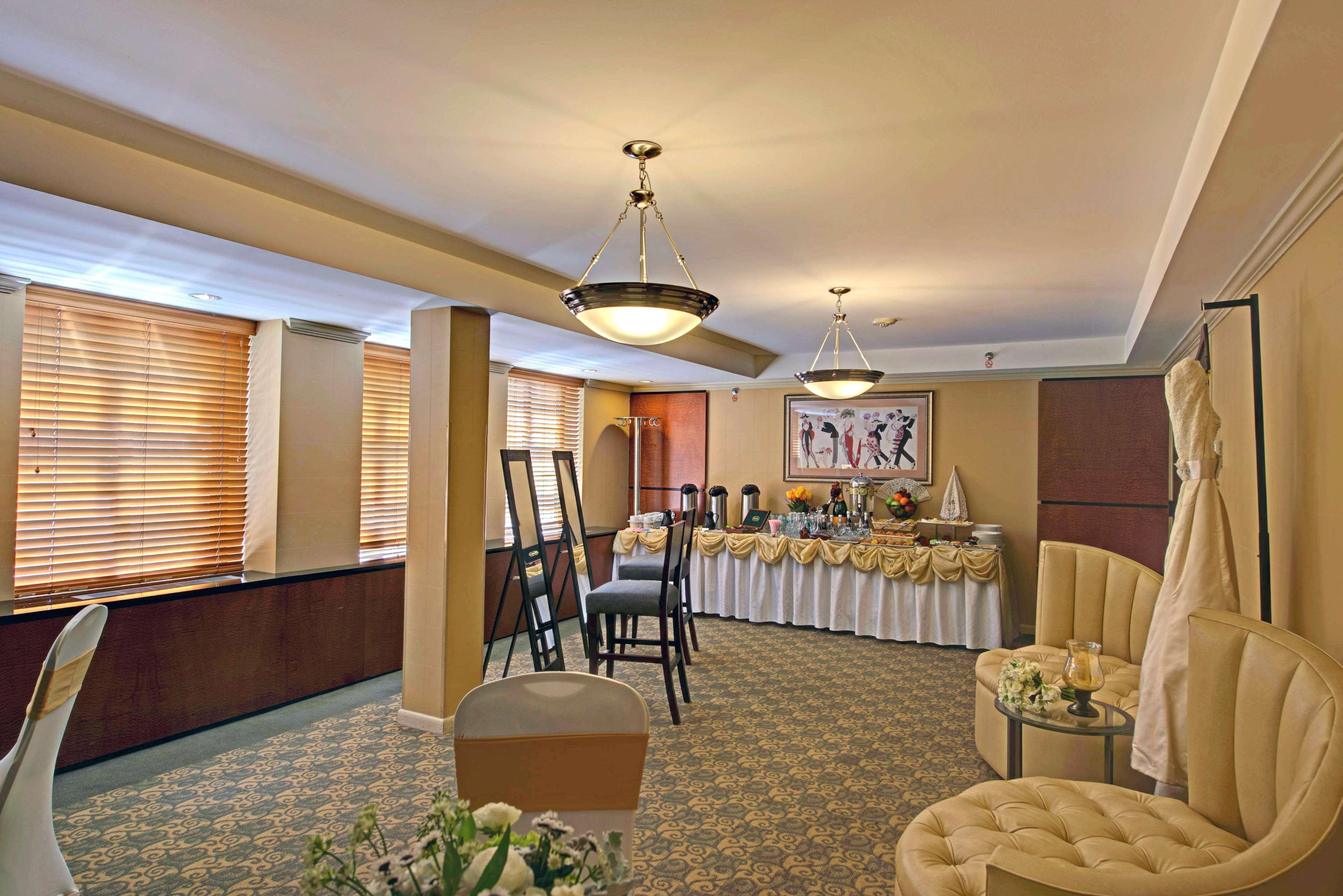 Inn At Грейт Нек Екстериор снимка