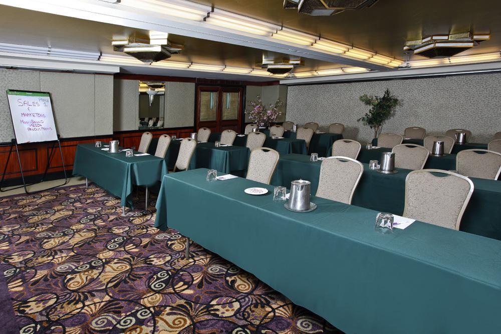 Inn At Грейт Нек Екстериор снимка